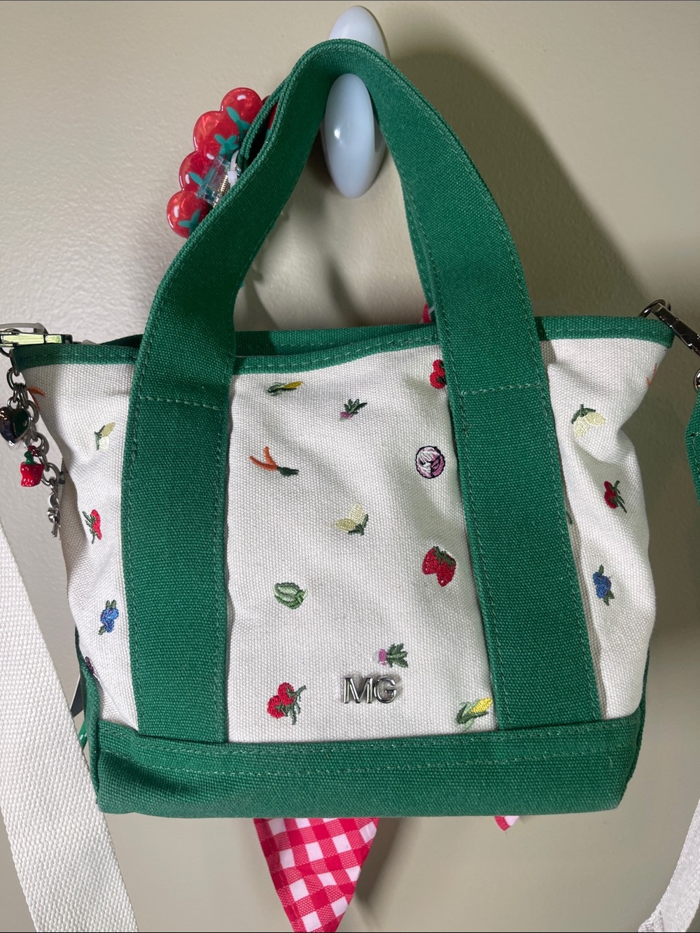Madden Girl Green and Cream Crossbody Tote with Red Pom Pom - many extras! - Picture 10 of 16